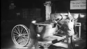 Производство нового комбайна на заводе Сибсельмаш, 1959