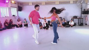 Para Besarte - Lean & Akai _ Daniel y Tom Bachata Groove in Jerusalem