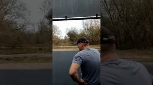 берпи/махи: 10/2, 8/4, 6/6, 4/8, 2/10