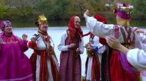 Фольклорный ансамбль Рось (г. Москва)_Вы послушайте, стары старики (свадебная песня Тульской области