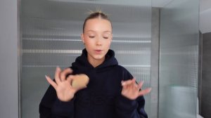 clean girl makeup tutorial