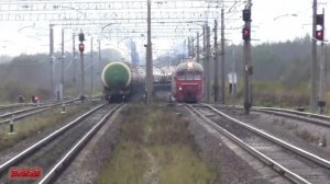 Дизель-поезд Д1-555 на станции Жихарево.