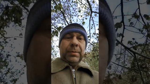 пока не потеплело