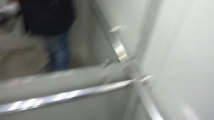 Лифты КМЗ Протон в надземном переходе улица Профсоюзная (3)