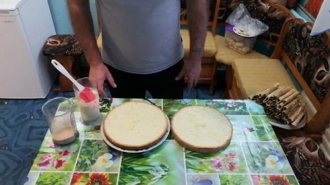 Бисквитный Торт