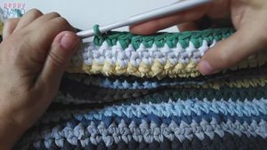 Коврик крючком из ненужных вещей (трикотажная лента своими руками)