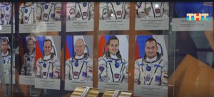 Про космонавтов