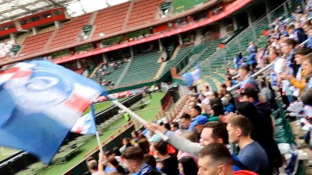 Локомотив - Факел 1:0