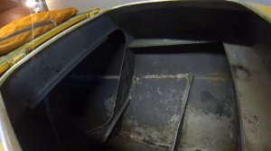 Тюнинг лодки прогресс 2М (часть 2я) - промазка швов в лодке