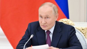 Путин поручил подготовить план продвижения российских брендов за рубежом