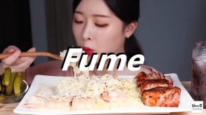 ASMR mukbang