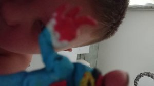 Соник икзи тебя преследует(: