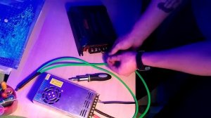 КАК ПОДКЛЮЧИТЬ АВТОМОБИЛЬНЫЙ УСИЛИТЕЛЬ ДОМА?