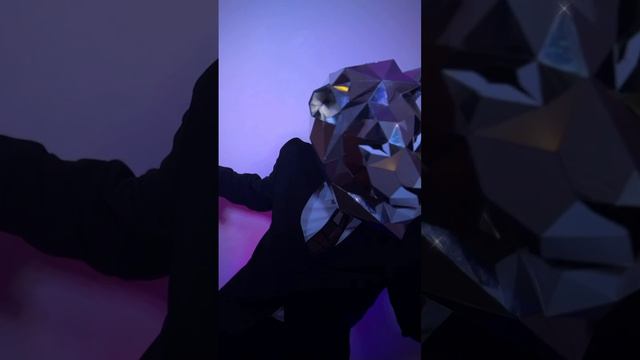Зеркальные люди в Москве от GO SHOW . Стильная подборка образа в смокингах