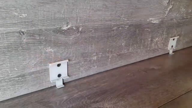 Клипса полимерная для плинтуса UHD POLYMER ClipPro смотреть онлайн