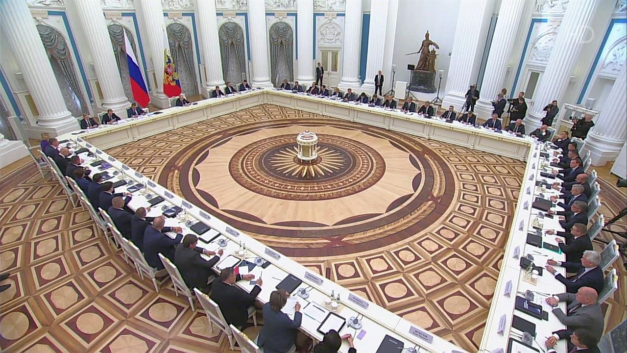 Наращивание экспортного потенциала России обсудили на заседании президиума Госсовета