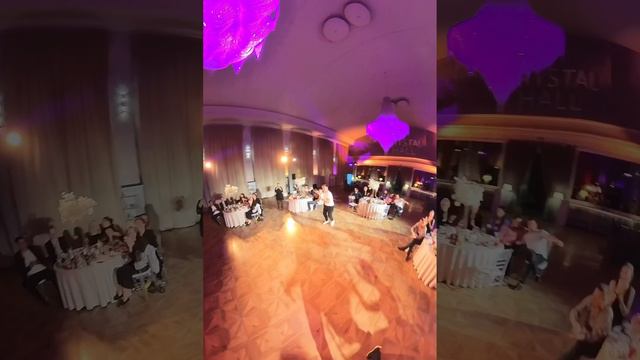 Танец ведущего. Максим Ашухин