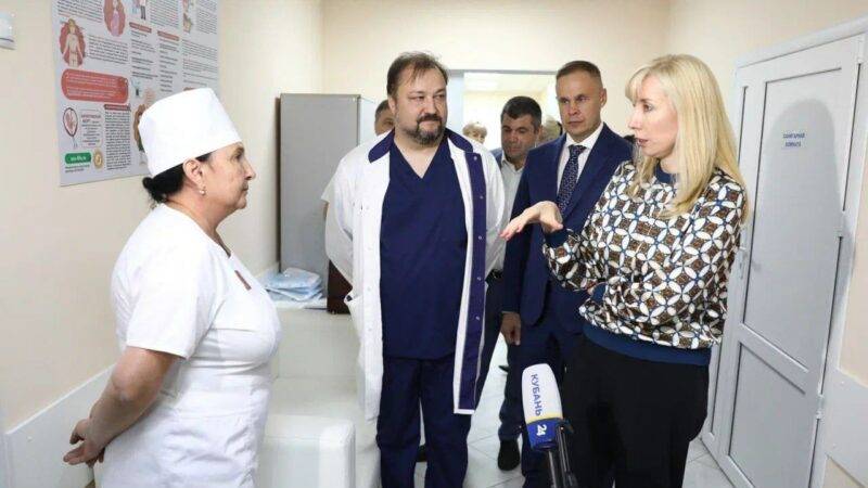 Анна Минькова посетила Брюховецкий район с рабочим визитом