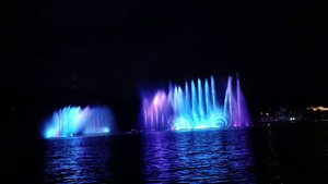 Абрау-Дюрсо танцующие фонтаны