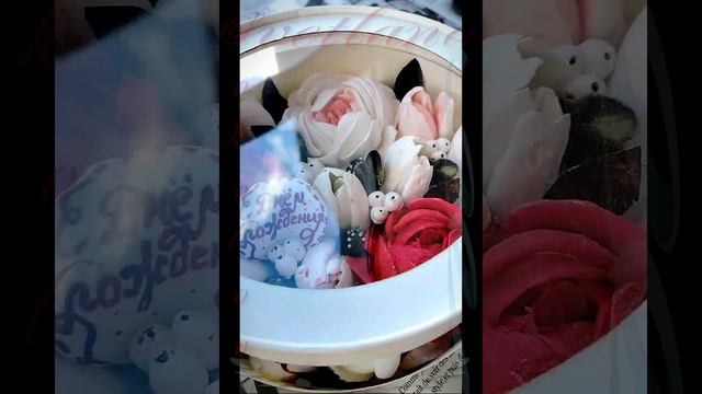 Зефир коробка пионы цветы микс
[https://vk.com/procakes|˜” Зефир букеты СПб ”˜]
Светлана Соколова