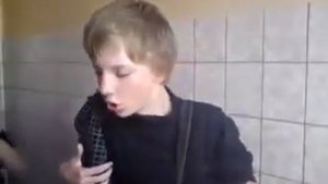 Пацан делает озвучку в кс звук Monster Kill