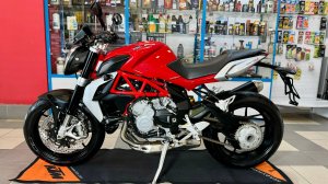 MV Agusta Brutale 800