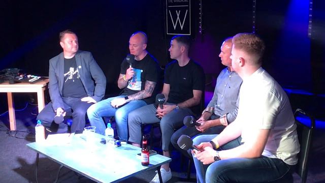 LS11 Live | Roofe and Phillips situation смотреть онлайн