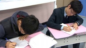 Focus 2 Unit 5/Video 20 – BBC- South Korean schools (Lesson 5.1)