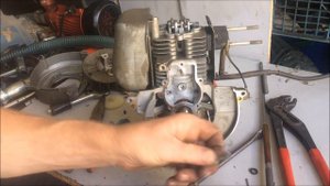 Бензо_триммер Elmos EPT_36 Замена привода ГРМ в походных условиях.