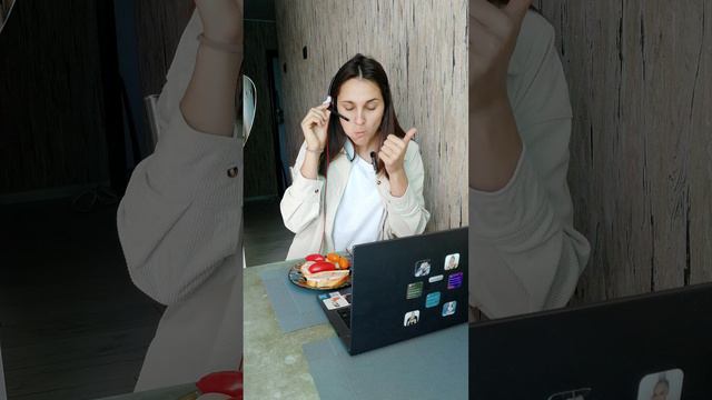 Будни оператора call центра - жалоба #оператор#контактцентр#жалобы#юмор#смешно#недовольныелюди