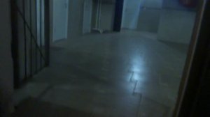 Отправил своего знакомого в подвал на лифте)