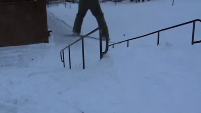 Matt Vinson Snowboarding 13 years old смотреть онлайн