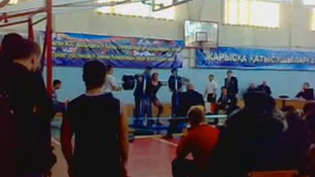 Присед 220кг. Петропавловск 2012г.