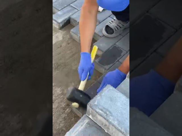 Укладка брусчатка. Как правильно? Не знаете? Звоните нам - расскажем!  #топ и #благоустройство