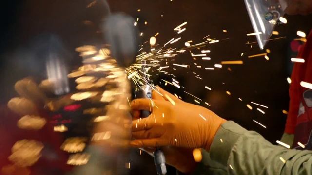 Махинаторы \ Wheeler Dealers (Сезон 13, Серия 10) :: Mercedes-Benz S-Class 500 SEC смотреть онлайн