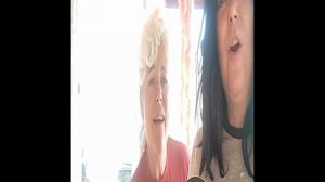 В морду током