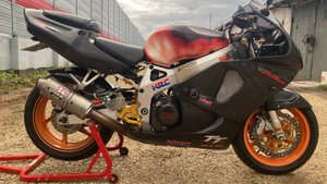 Honda CBR900RR Fireblade TT Carbon Edition
