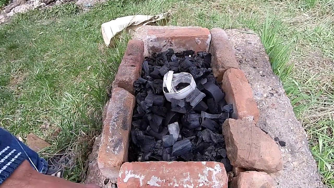 Горелка для розжига мангала. Труба для розжига угля для мангала. Дрова для мангала. Разжигать угли. Как разжечь мангал без розжига на углях.