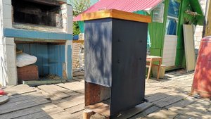 КОПТИЛЬНЯ ГОРЯЧЕГО КОПЧЕНИЯ ИЗ СТАРОГО БАКА ДЛЯ ВОДЫ .