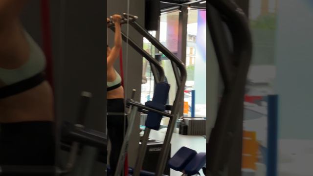 КРАСОТКА ПОДТЯГИВАЕТСЯ 🔥 HARMONY FIT