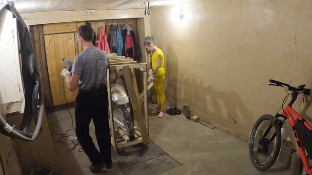 Bajaj Boxer 150. О подвеске или Suzuki Djebel 200. Распаковка посылки.