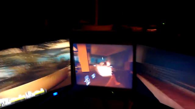 Left 4 Dead 2 on Eyefinity on a 3 screen setup смотреть онлайн
