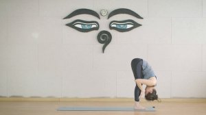 Биеэ сайхан сунгаад ав | Naraa Yoga "Босоо байрлал"
