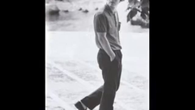 Luigi Tenco - One day is like another смотреть онлайн