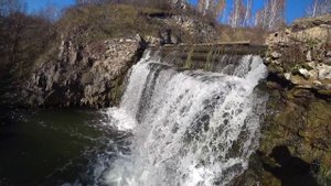 Пруд на реке Укроп и водопад