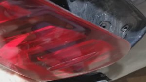 Снятие заднего фонаря на Toyota Hilux Revo 2018 г.в.