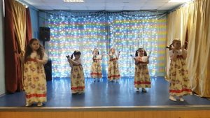 танец с ложками