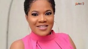 TOYIN ABRAHAM BEGS HER FANS THAT SHE OFFENDED SAYS SHE IS SORRY FOR.  .