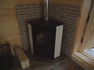 Устанавливаем печь Везувий в дом