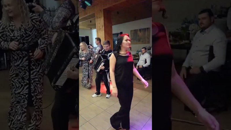 Смуглянка-Павел Егоров, самая весёлая свадьба!!!